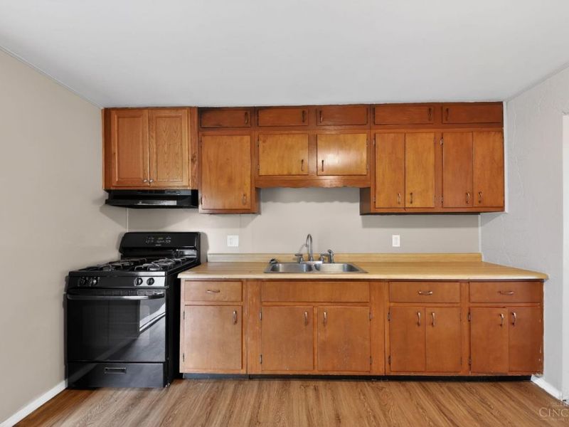 2088 N Teralta Circle, Cincinnati, OH 45211 Photo 14