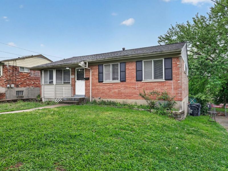 2088 N Teralta Circle, Cincinnati, OH 45211 Photo 3