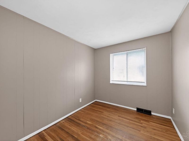 2088 N Teralta Circle, Cincinnati, OH 45211 Photo 7