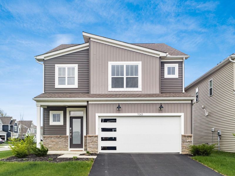 7043 Celebration Drive, Powell, OH 43065 Photo 2