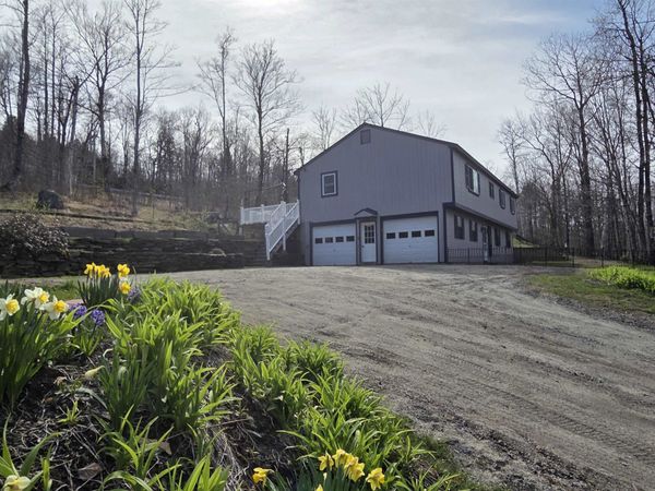 36 Grafton Pond Road, Enfield, NH 03748