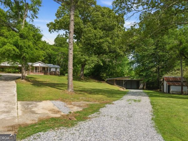 2557 Wax Road SE, Aragon, GA 30104