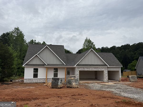 208 Squirrel Run, Good Hope, GA 30641