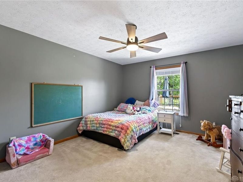 4996 Shannon Avenue, Bethel Township, OH 45504 Photo 10