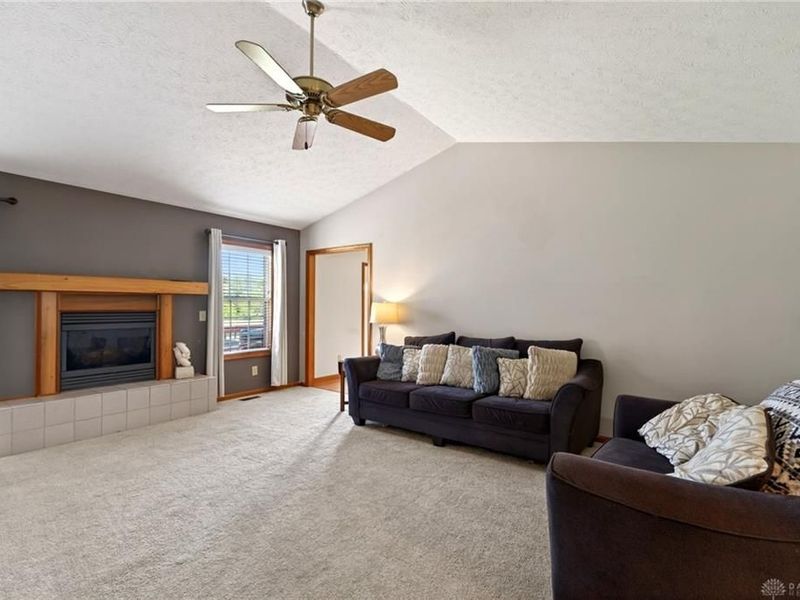 4996 Shannon Avenue, Bethel Township, OH 45504 Photo 19