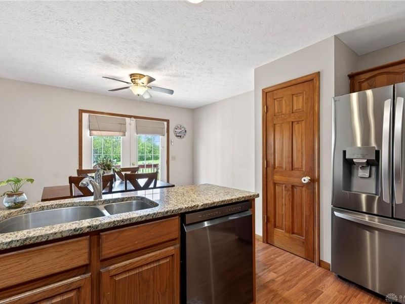 4996 Shannon Avenue, Bethel Township, OH 45504 Photo 31