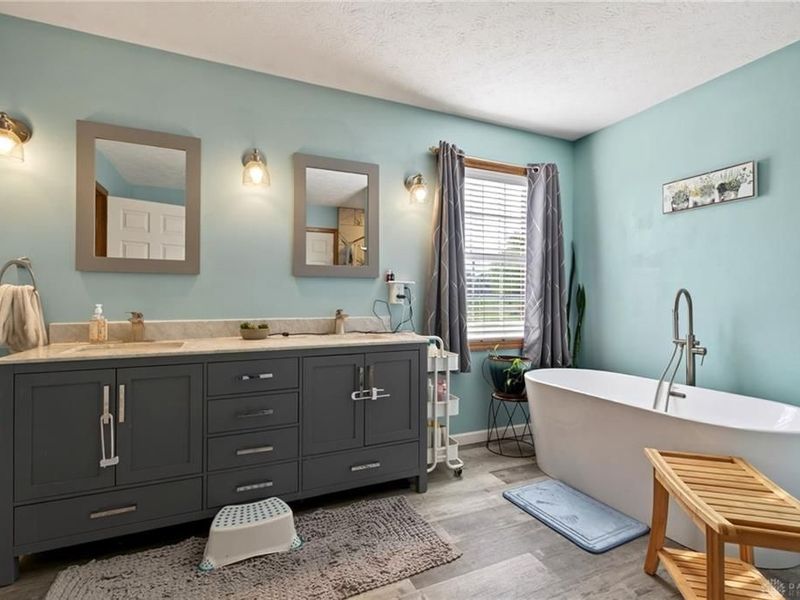 4996 Shannon Avenue, Bethel Township, OH 45504 Photo 37