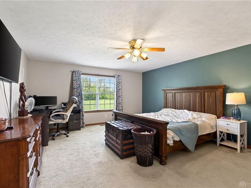 4996 Shannon Avenue, Bethel Township, OH 45504 Photo 6