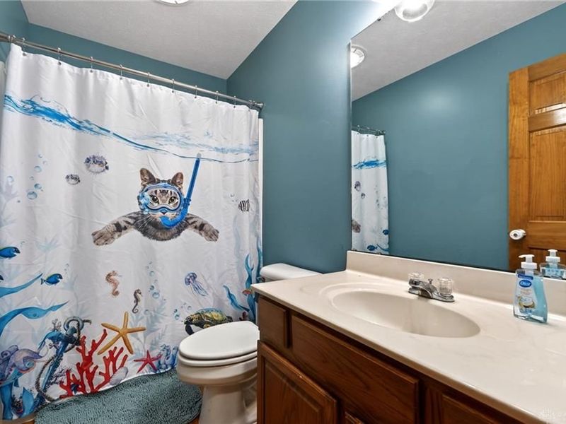 4996 Shannon Avenue, Bethel Township, OH 45504 Photo 9