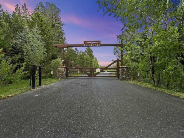 27 Eveningstar, McCall, ID 83638