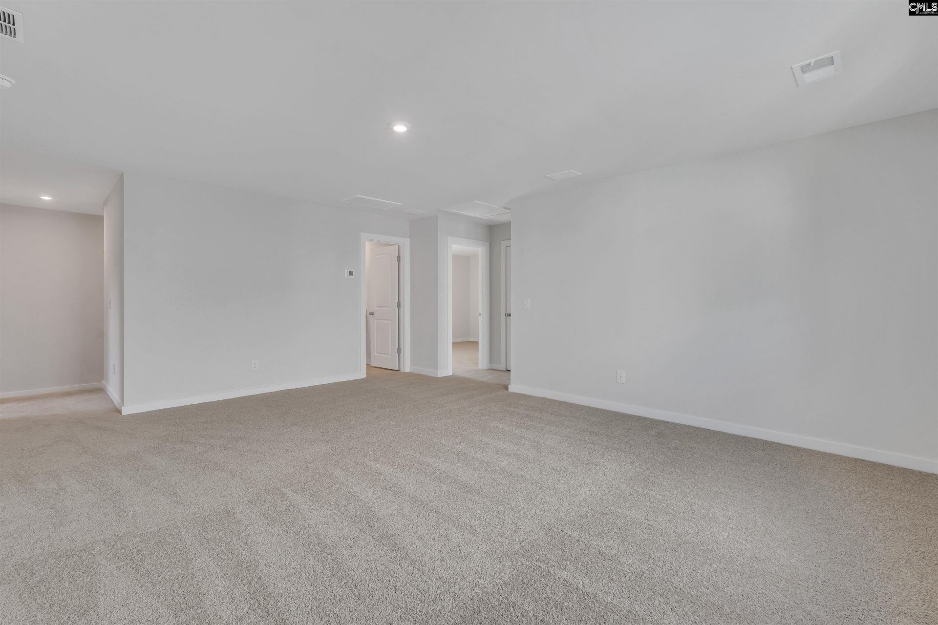 322 Welbeck Road Photo 16