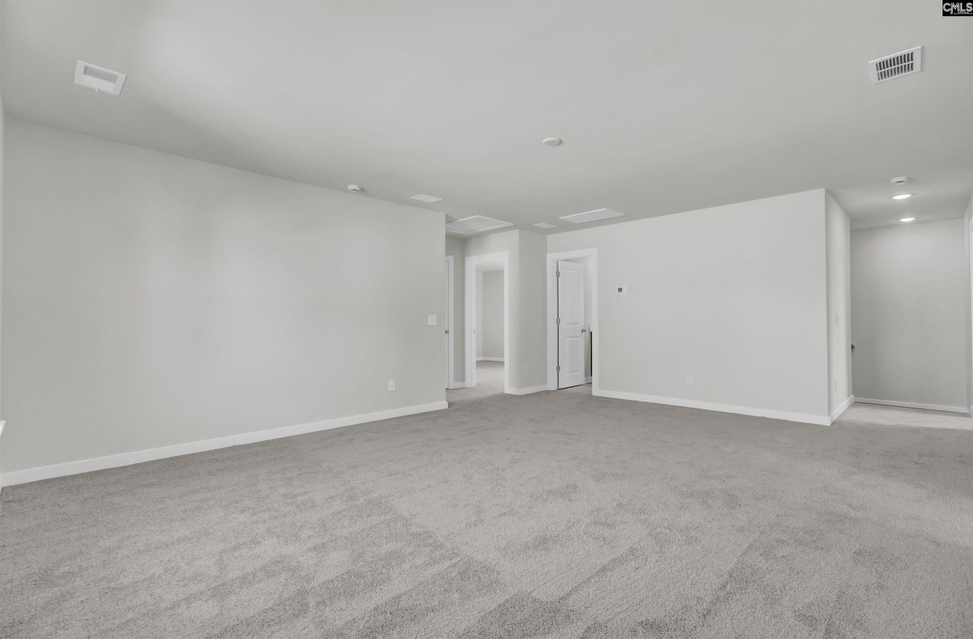 322 Welbeck Road Photo 18