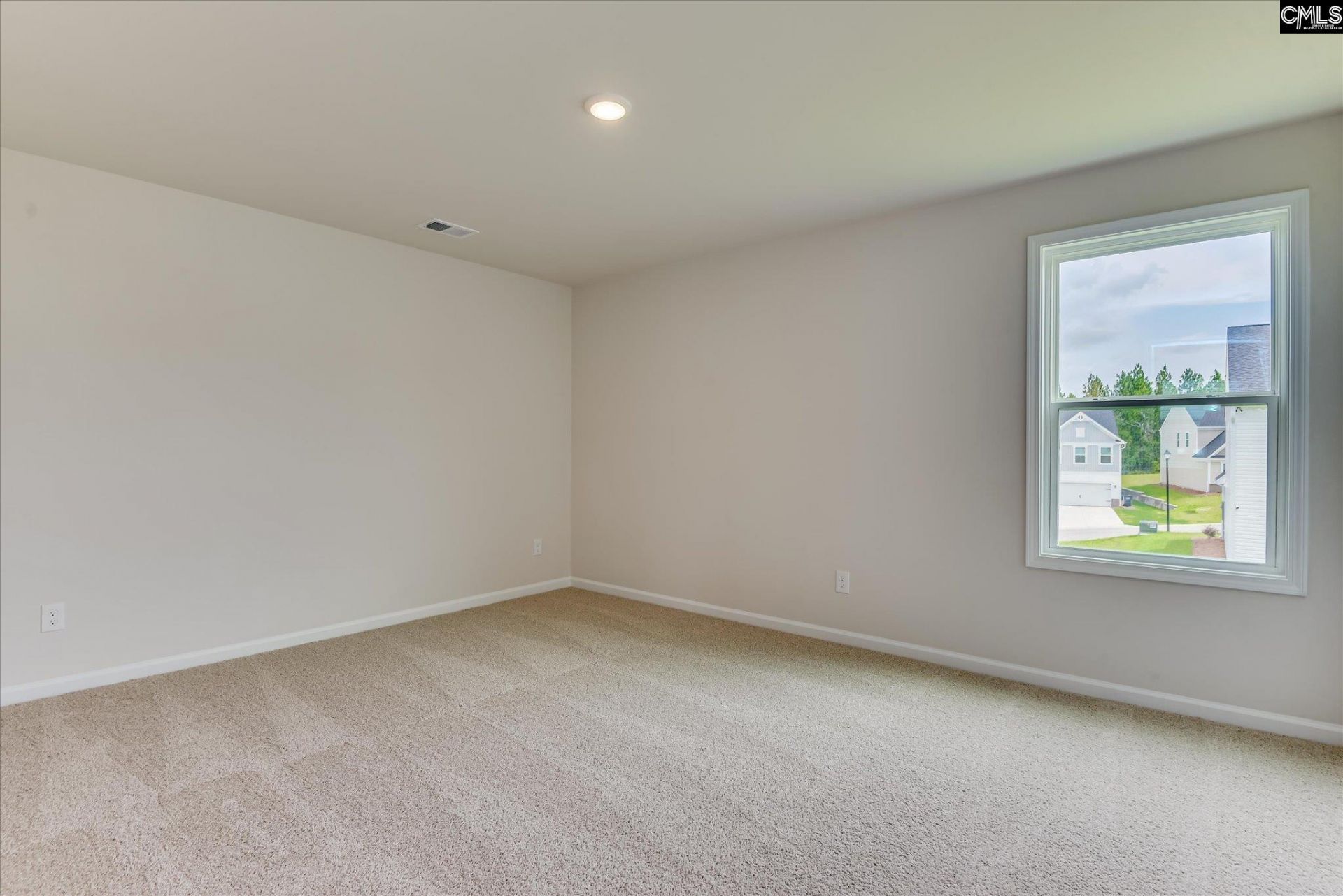 322 Welbeck Road Photo 37