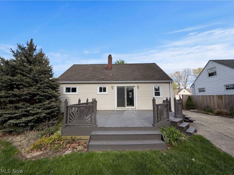 6252 Anita Drive , Cleveland, OH 44130 Photo 5