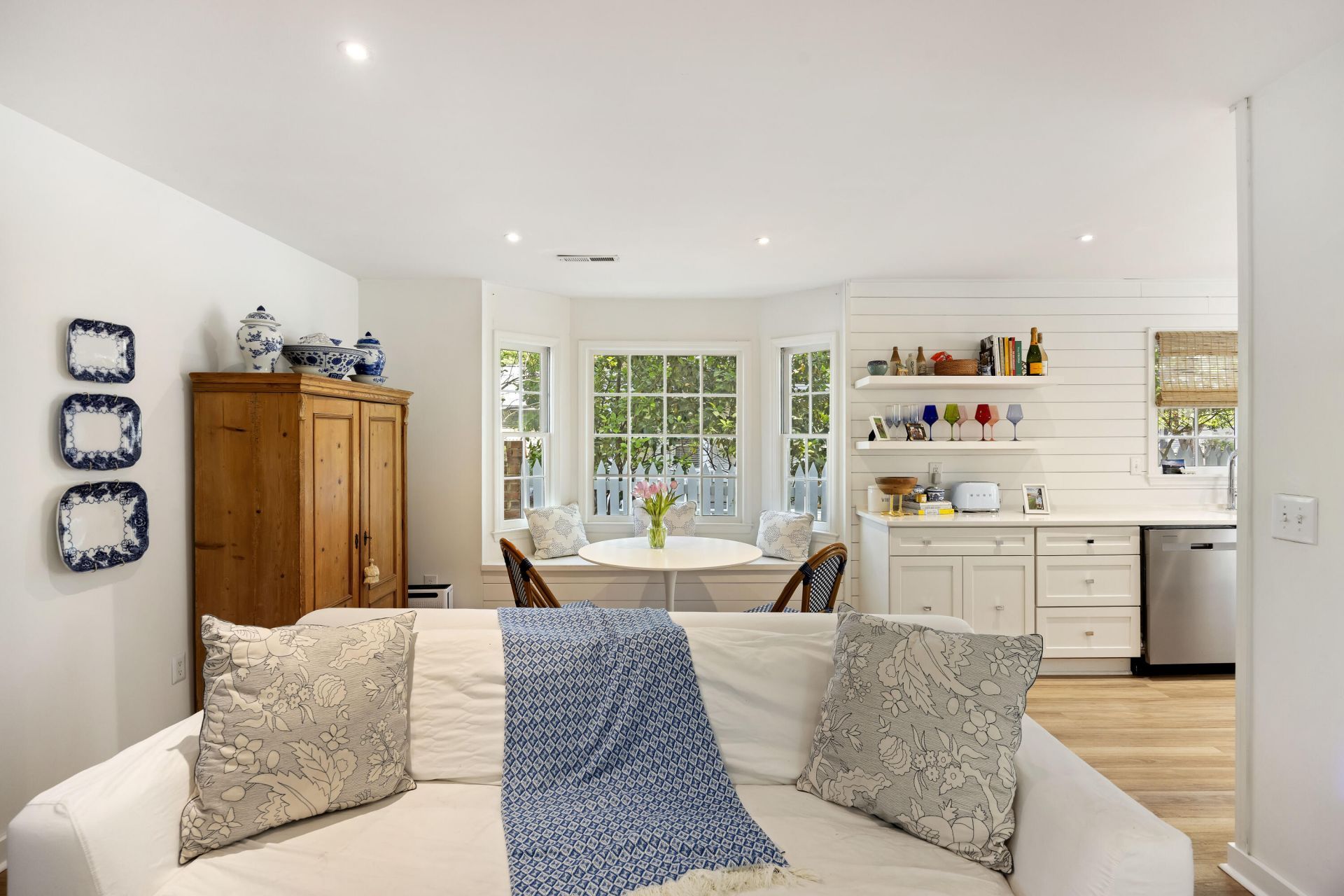 991 Governors Road Photo 20