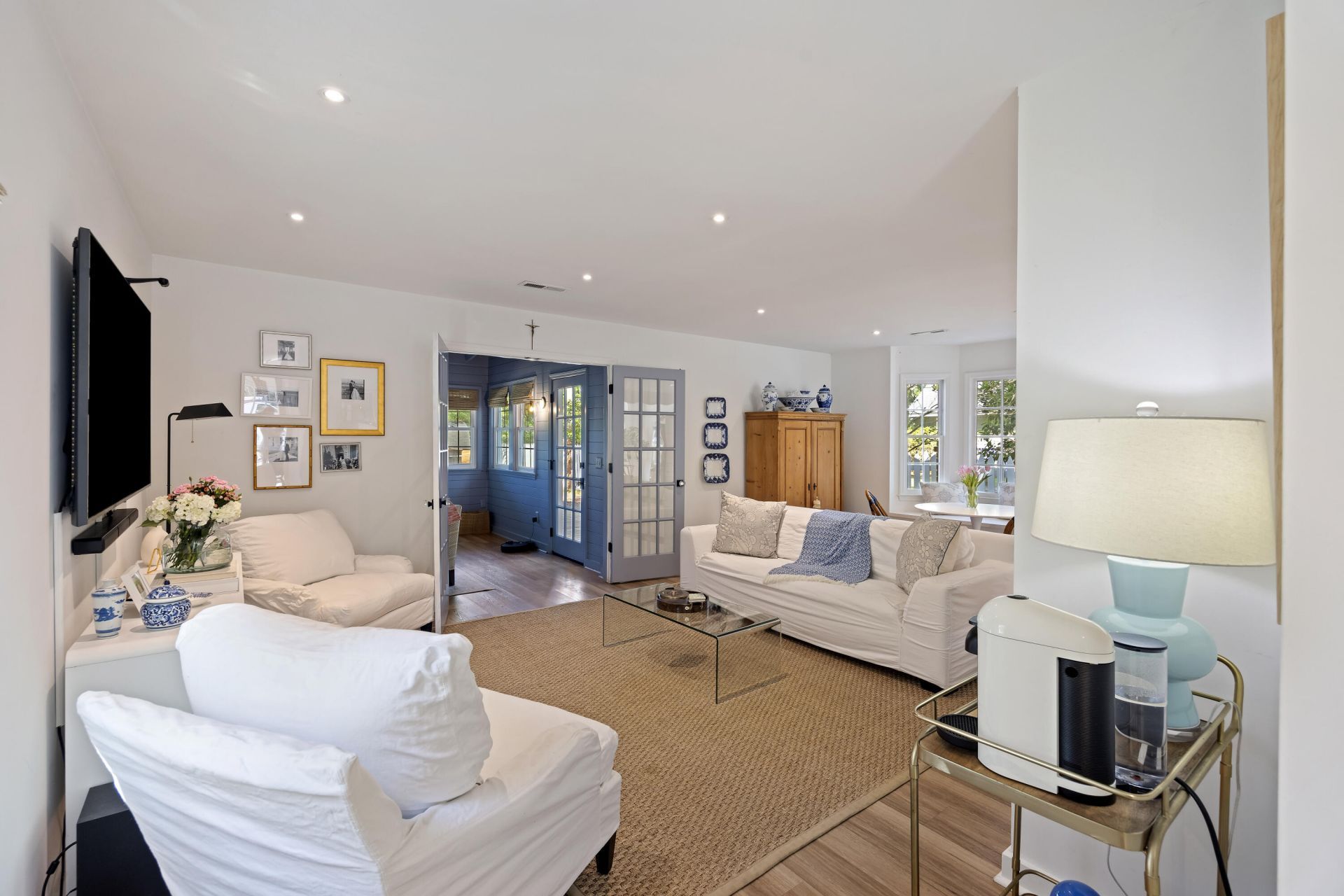 991 Governors Road Photo 23