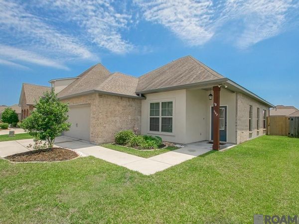 1147 Gentle Wind Dr, Baton Rouge, LA 70820