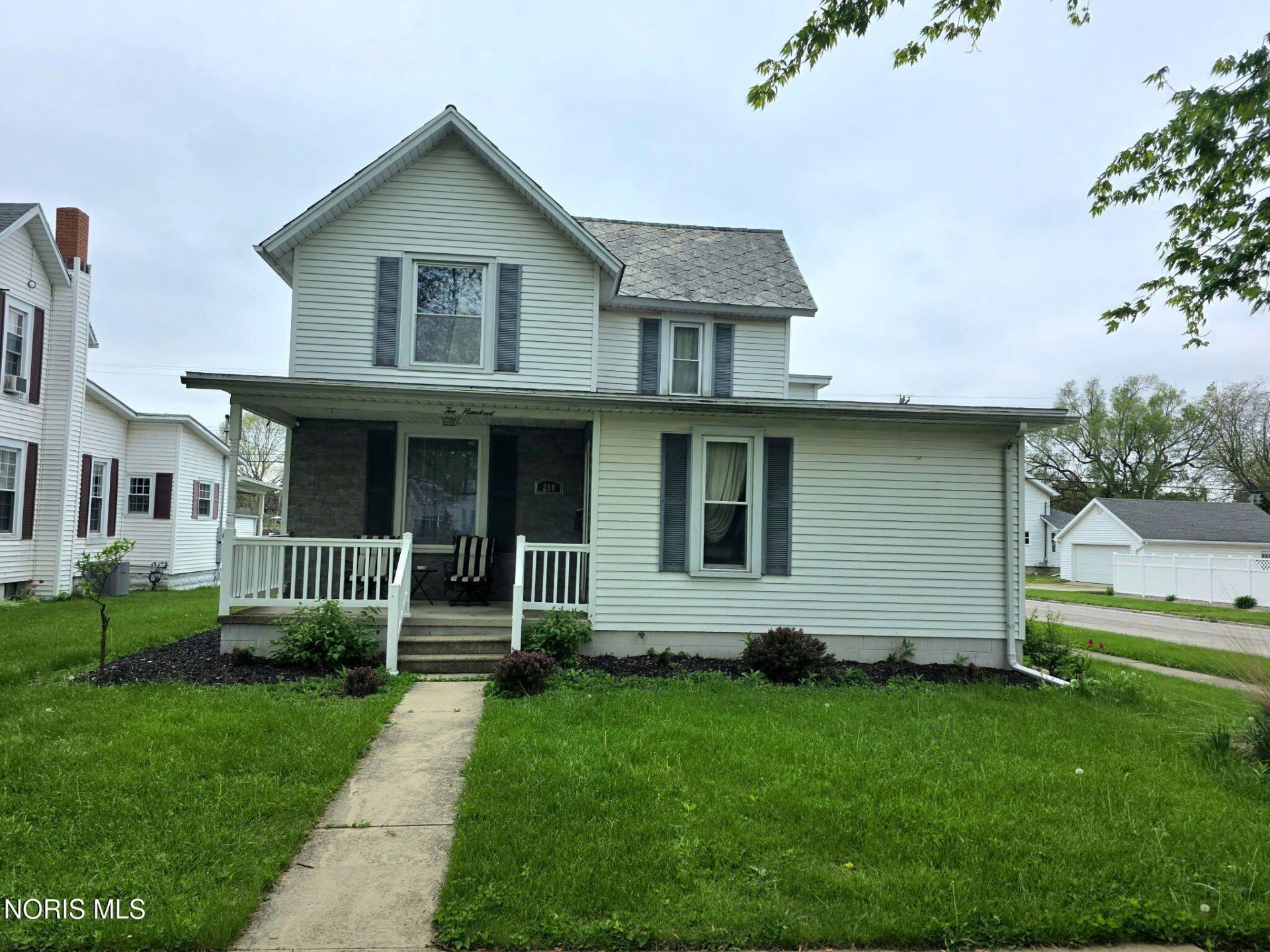 200 S Patterson Street, Gibsonburg, OH 43431 Main Photo