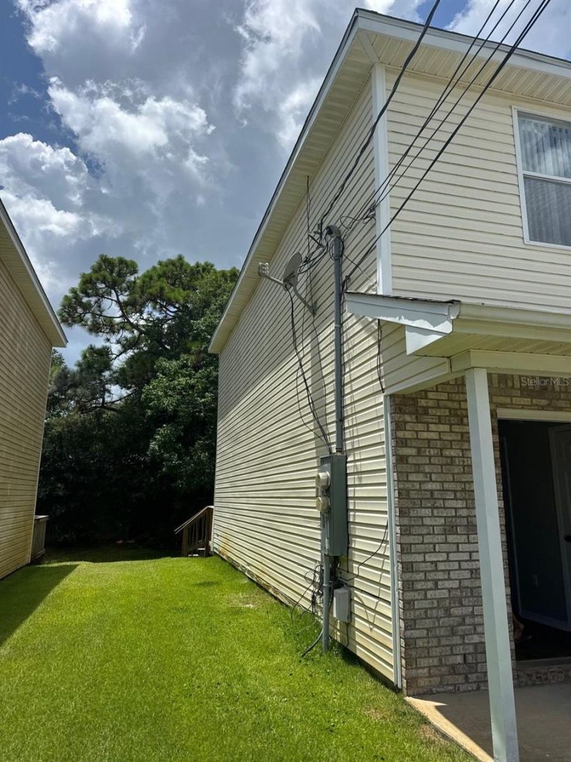 2127 Tom Street, Unit 2127, Navarre, FL 32566 Photo