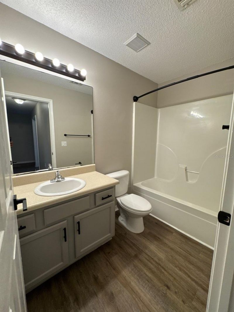 2127 Tom Street, Unit 2127, Navarre, FL 32566 Photo