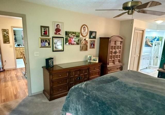 8056 Chaucer Drive , Weeki Wachee, FL 34607 Photo