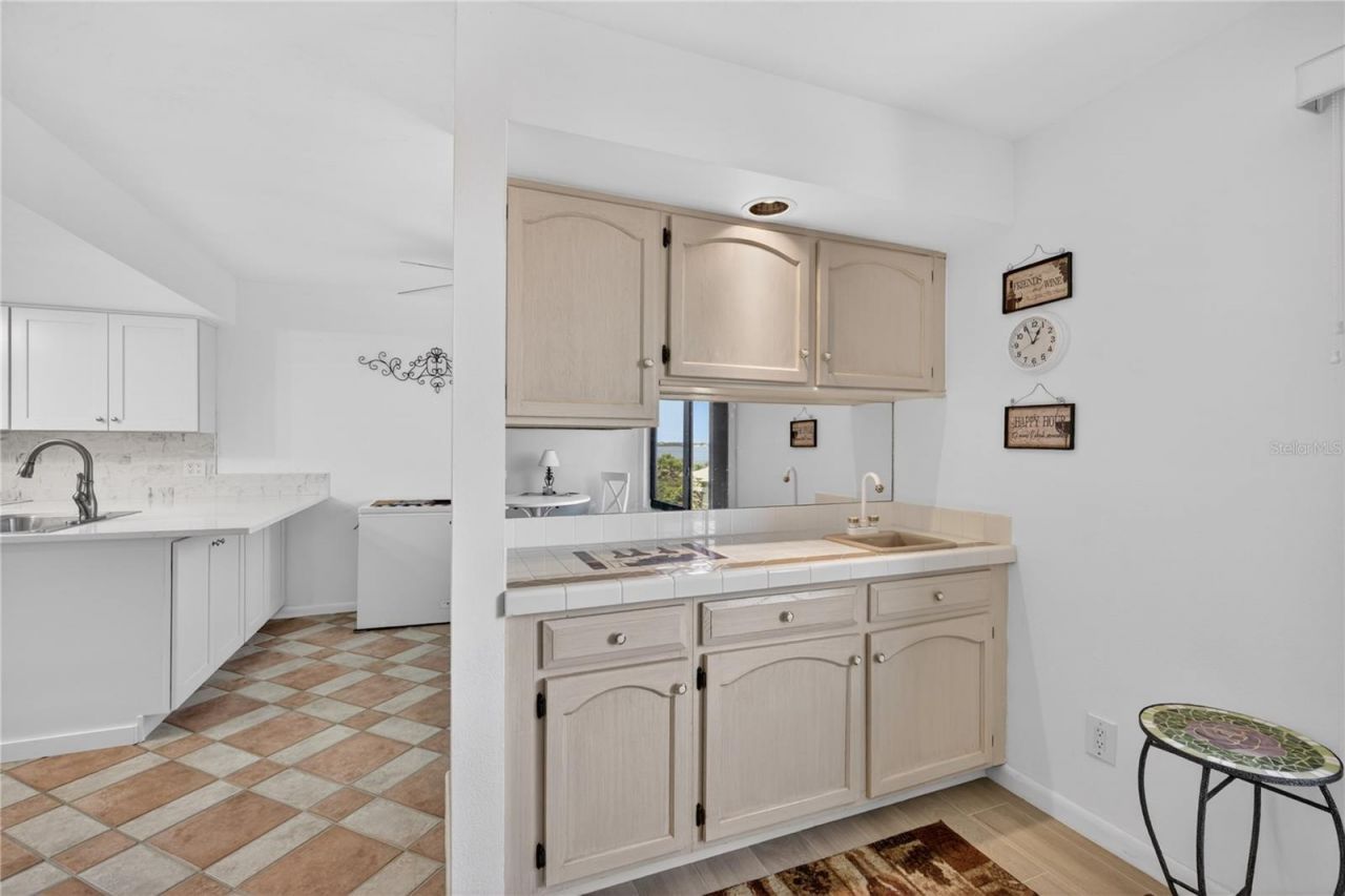 25188 Marion Avenue, Unit E208, Punta Gorda, FL 33950 Photo