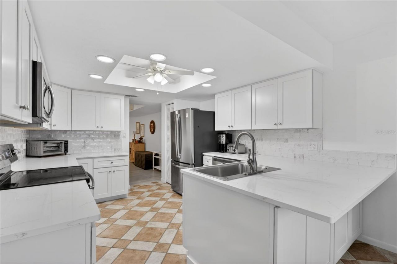 25188 Marion Avenue, Unit E208, Punta Gorda, FL 33950 Photo