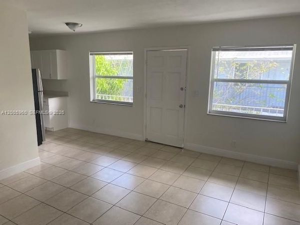 452 SW 4th Ave, Unit 5, Fort Lauderdale, FL 33315