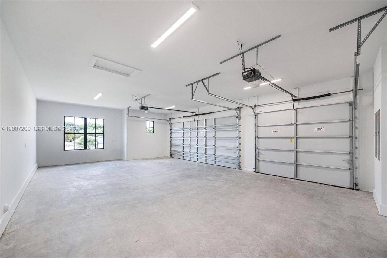 11900 SW 14th Pl, Davie, FL 33325 Photo