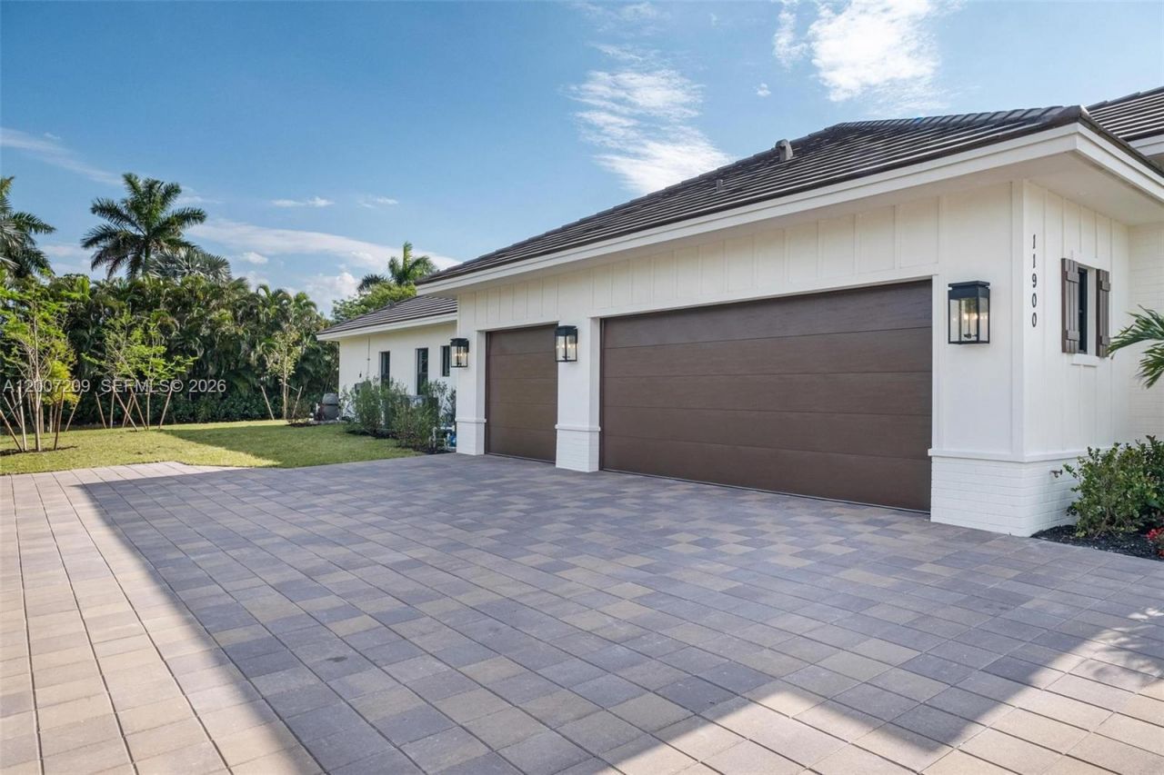 11900 SW 14th Pl, Davie, FL 33325 Photo