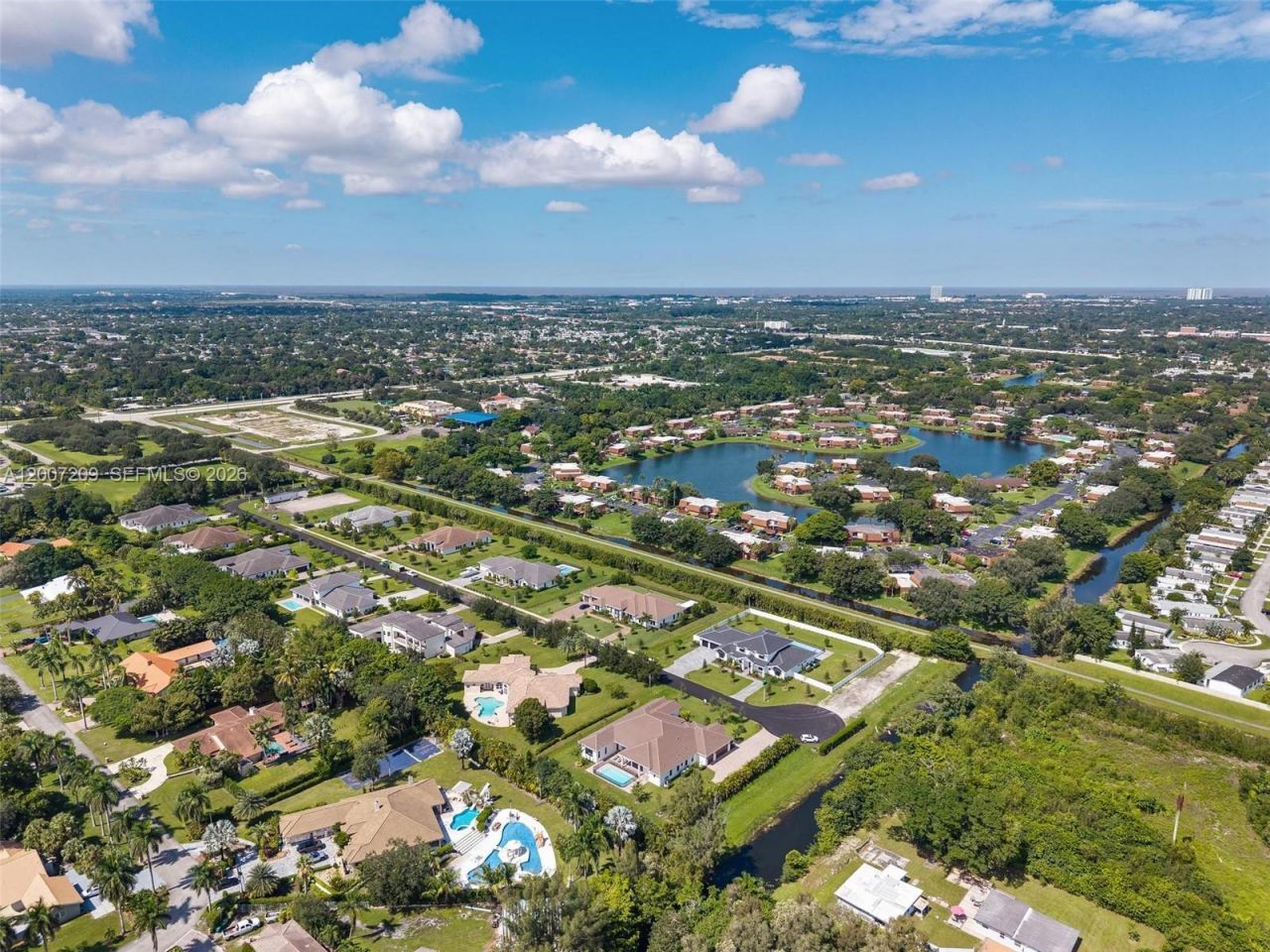 11900 SW 14th Pl, Davie, FL 33325 Photo