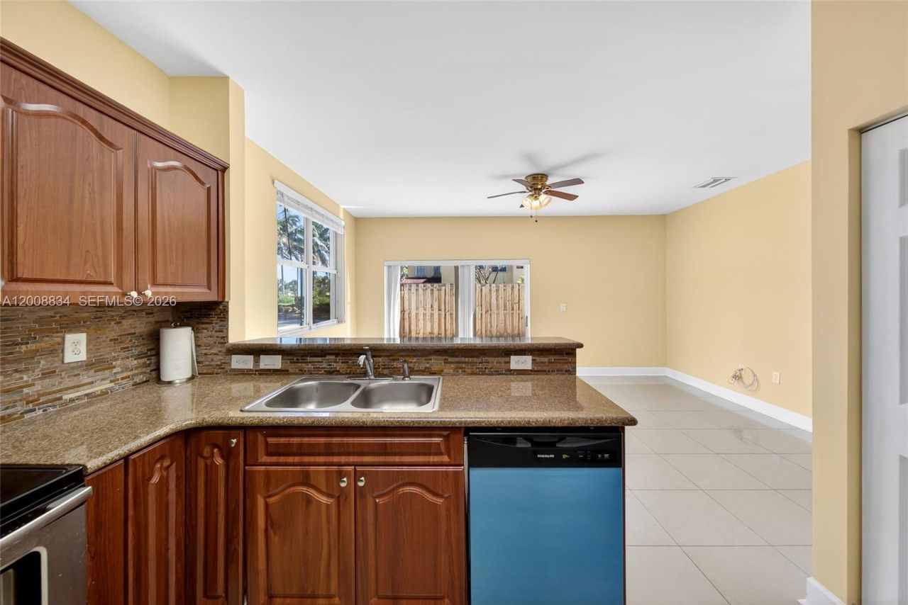 1485 NE 33rd Rd , Unit 111-1, Homestead, FL 33033 Photo