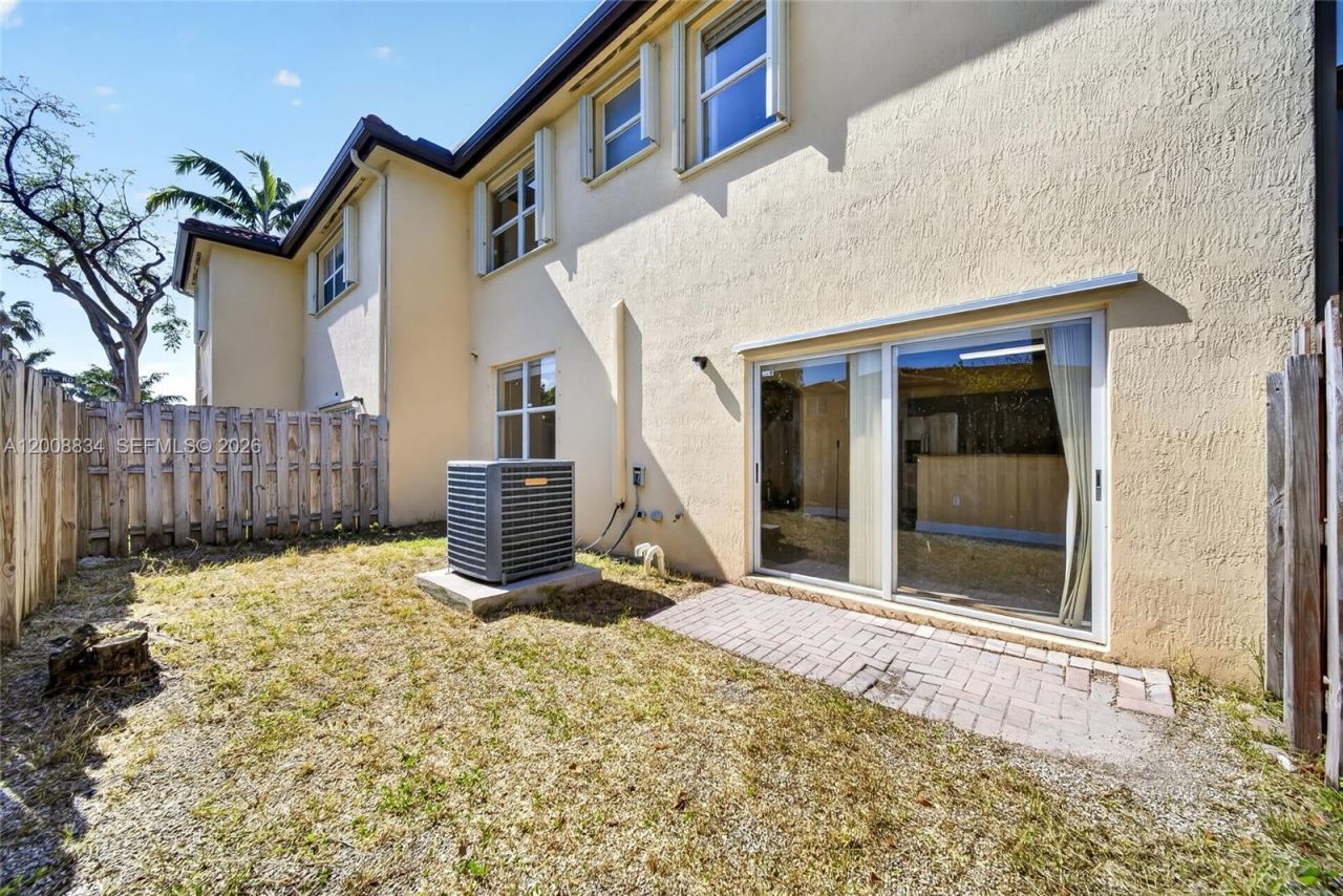 1485 NE 33rd Rd , Unit 111-1, Homestead, FL 33033 Photo
