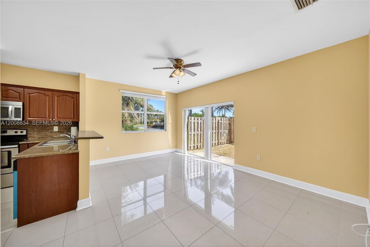 1485 NE 33rd Rd , Unit 111-1, Homestead, FL 33033 Photo