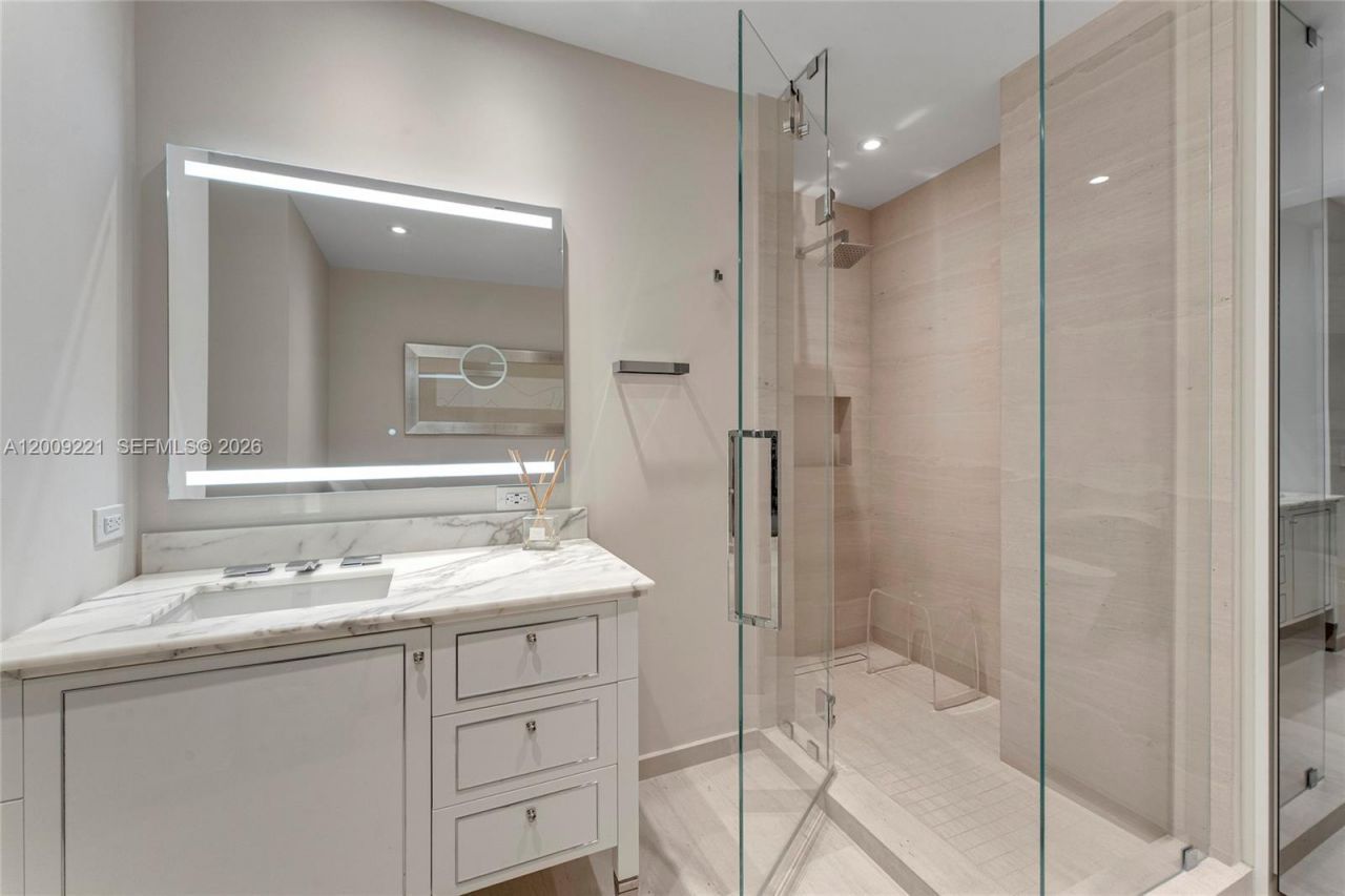 9349 Collins Ave , Unit 801, Surfside, FL 33154 Photo