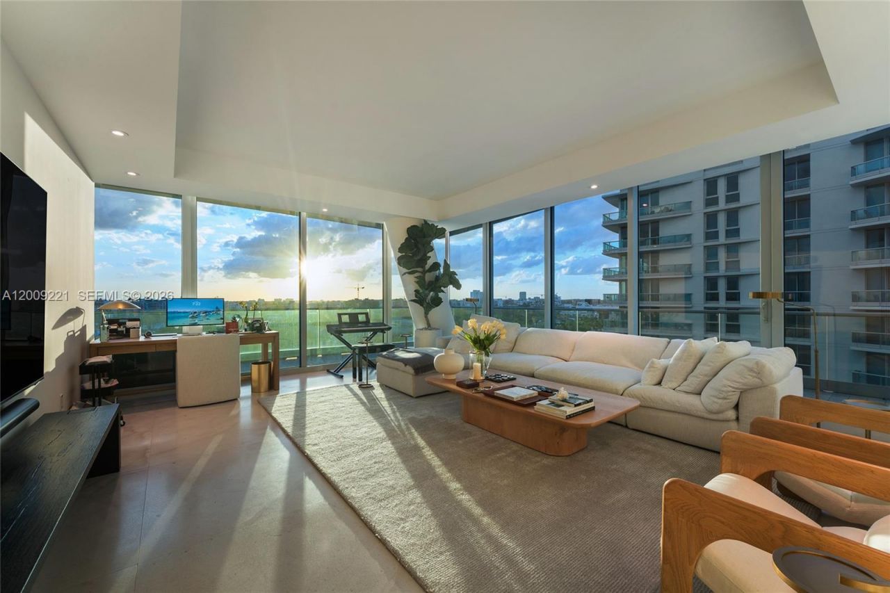 9349 Collins Ave , Unit 801, Surfside, FL 33154 Photo