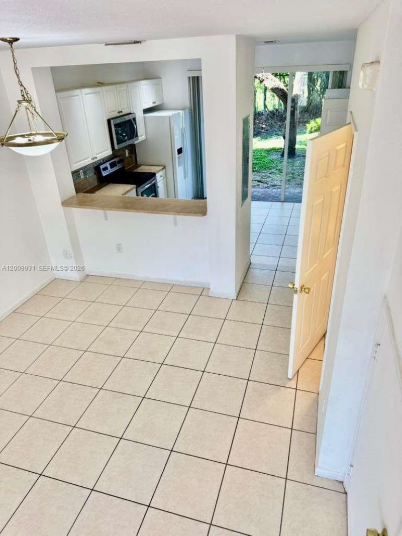 669 NW 42nd Ave , Plantation, FL 33317 Photo
