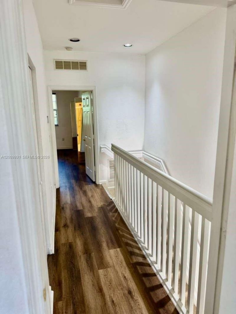 669 NW 42nd Ave , Plantation, FL 33317 Photo