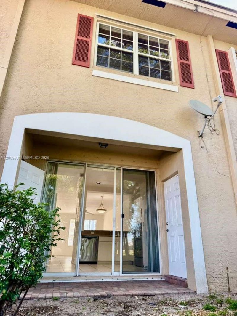 669 NW 42nd Ave , Plantation, FL 33317 Photo