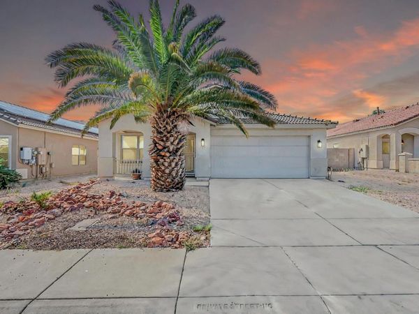 1125 E Milada Drive, Phoenix, AZ 85042