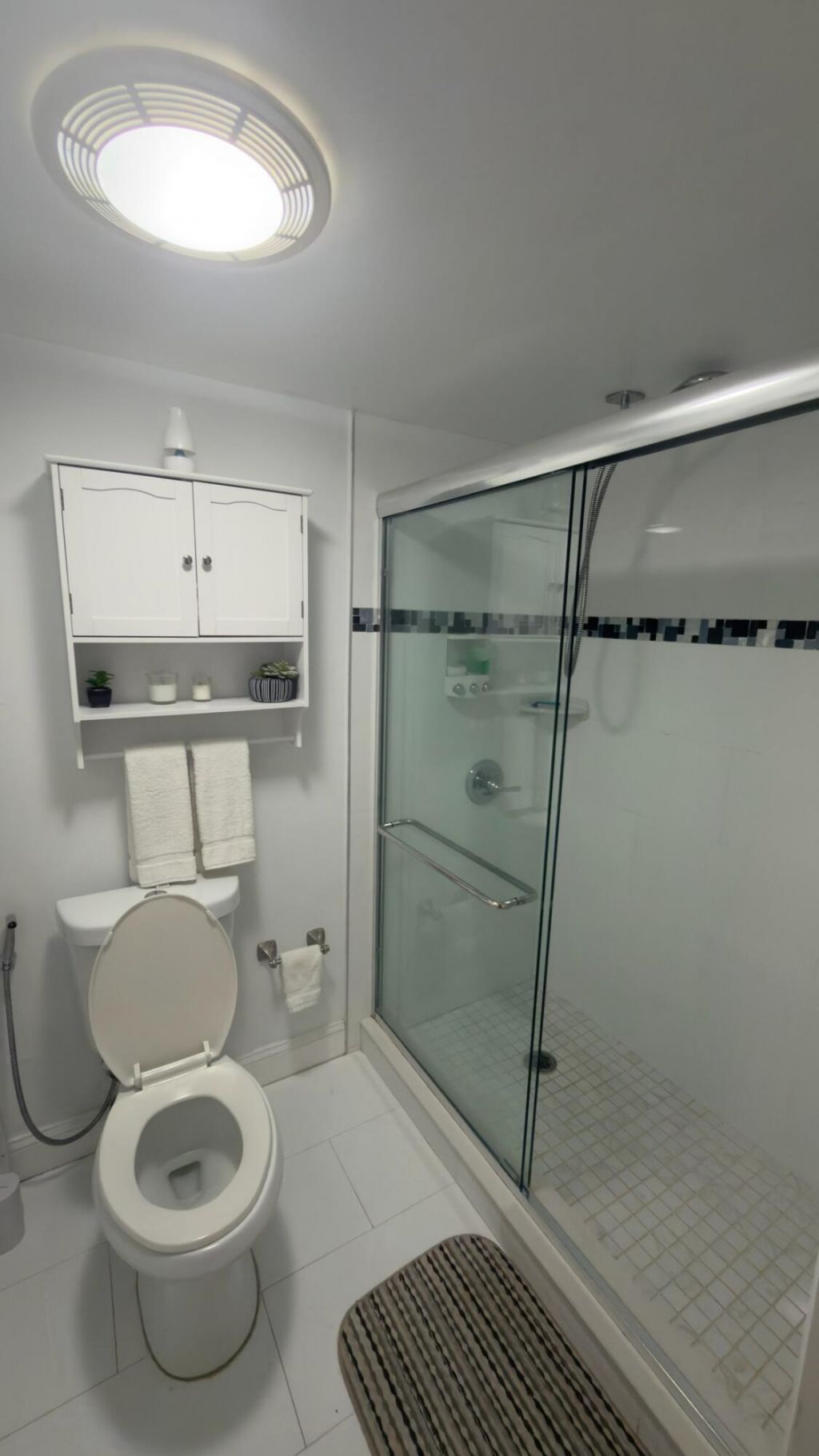 1570 Royal Forest Court, West Palm Beach, FL 33406 Photo