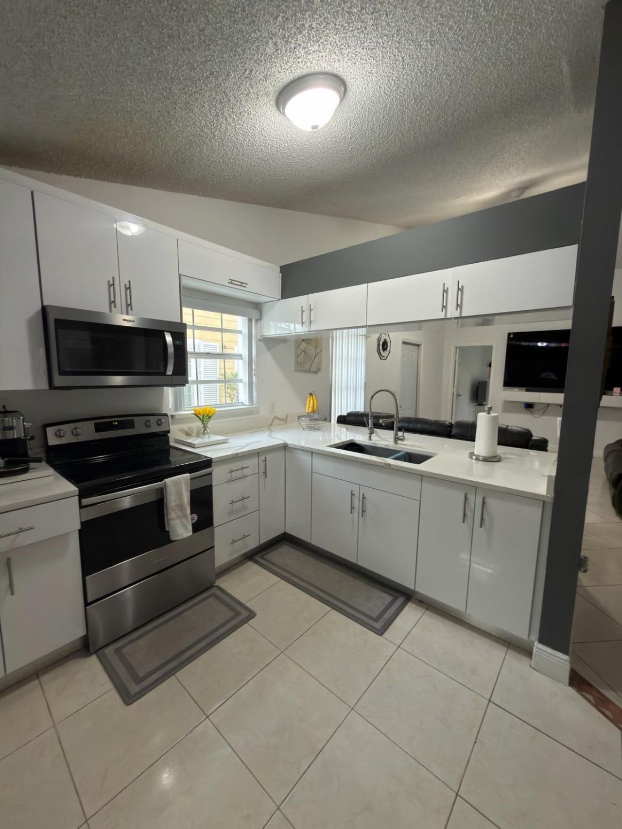 1570 Royal Forest Court, West Palm Beach, FL 33406 Photo