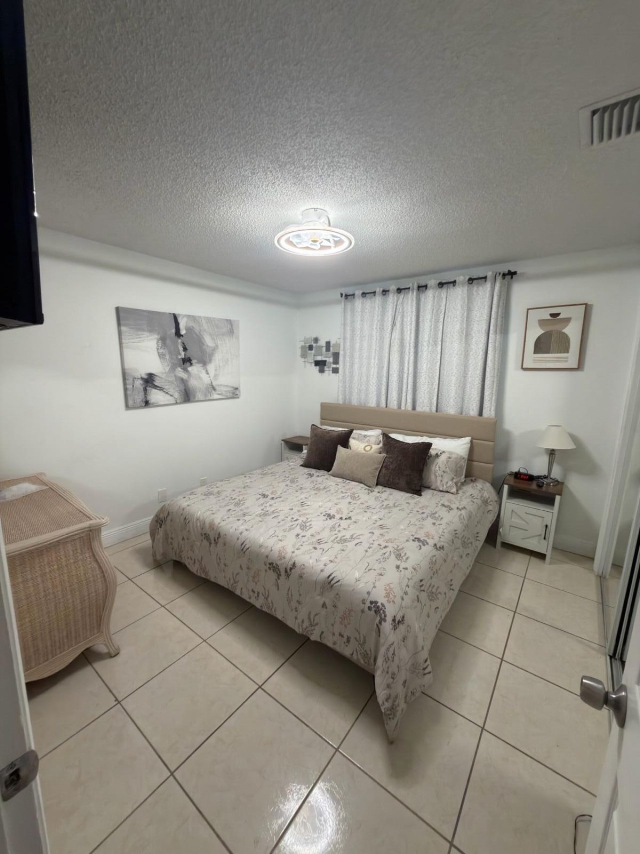 1570 Royal Forest Court, West Palm Beach, FL 33406 Photo