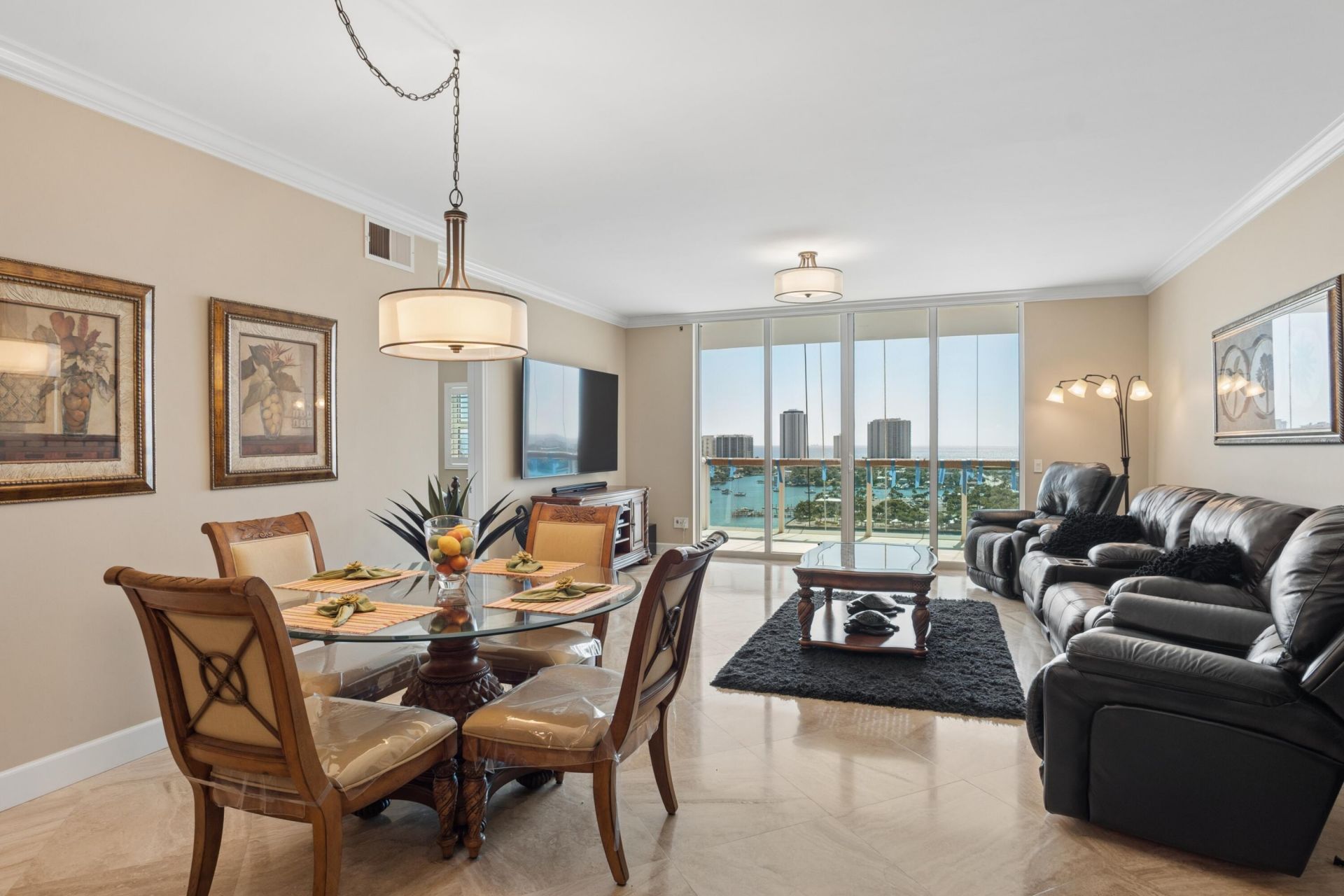 2640 Lake Shore Drive, Unit 1811, Riviera Beach, FL 33404 Photo