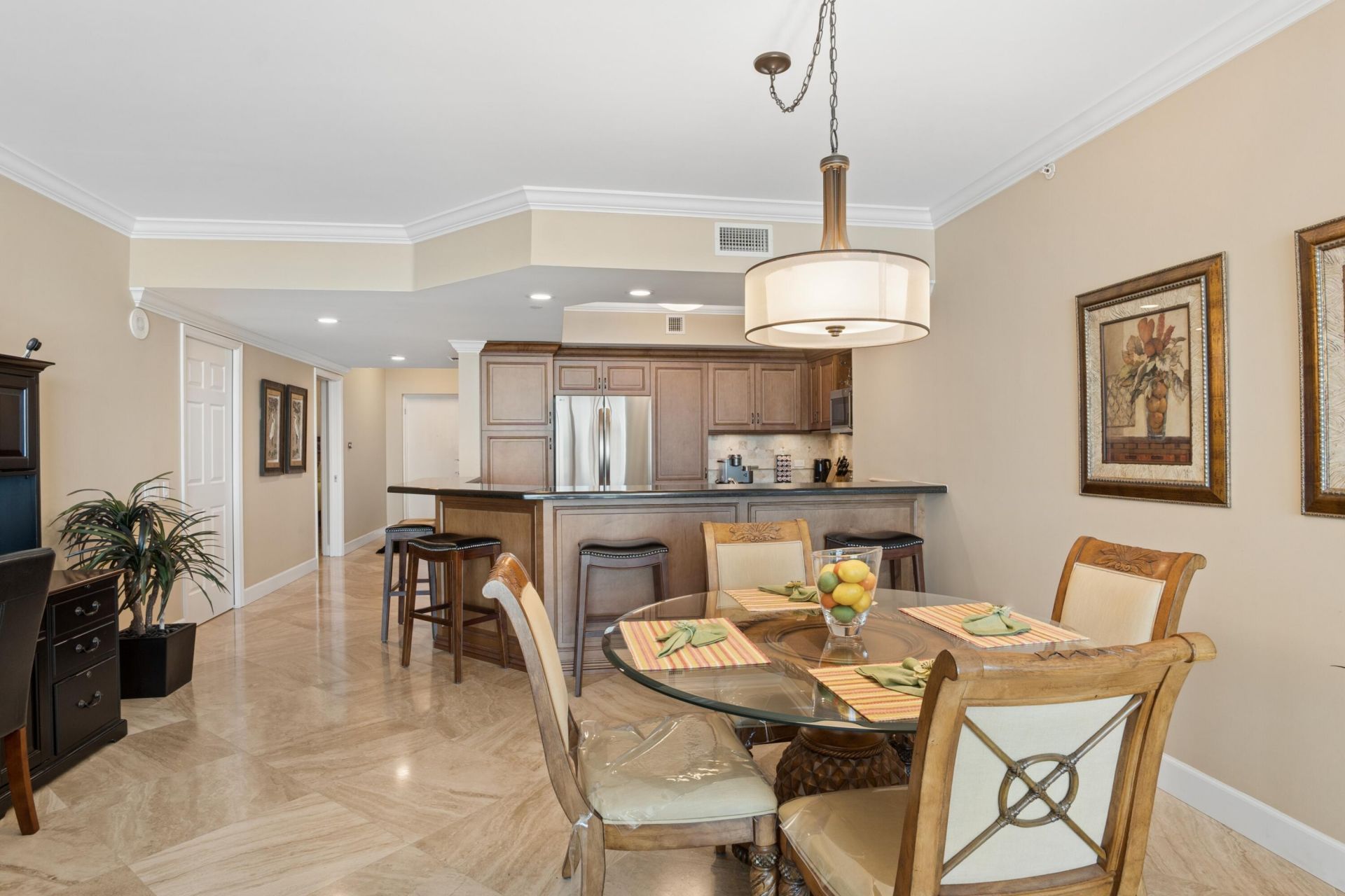 2640 Lake Shore Drive, Unit 1811, Riviera Beach, FL 33404 Photo