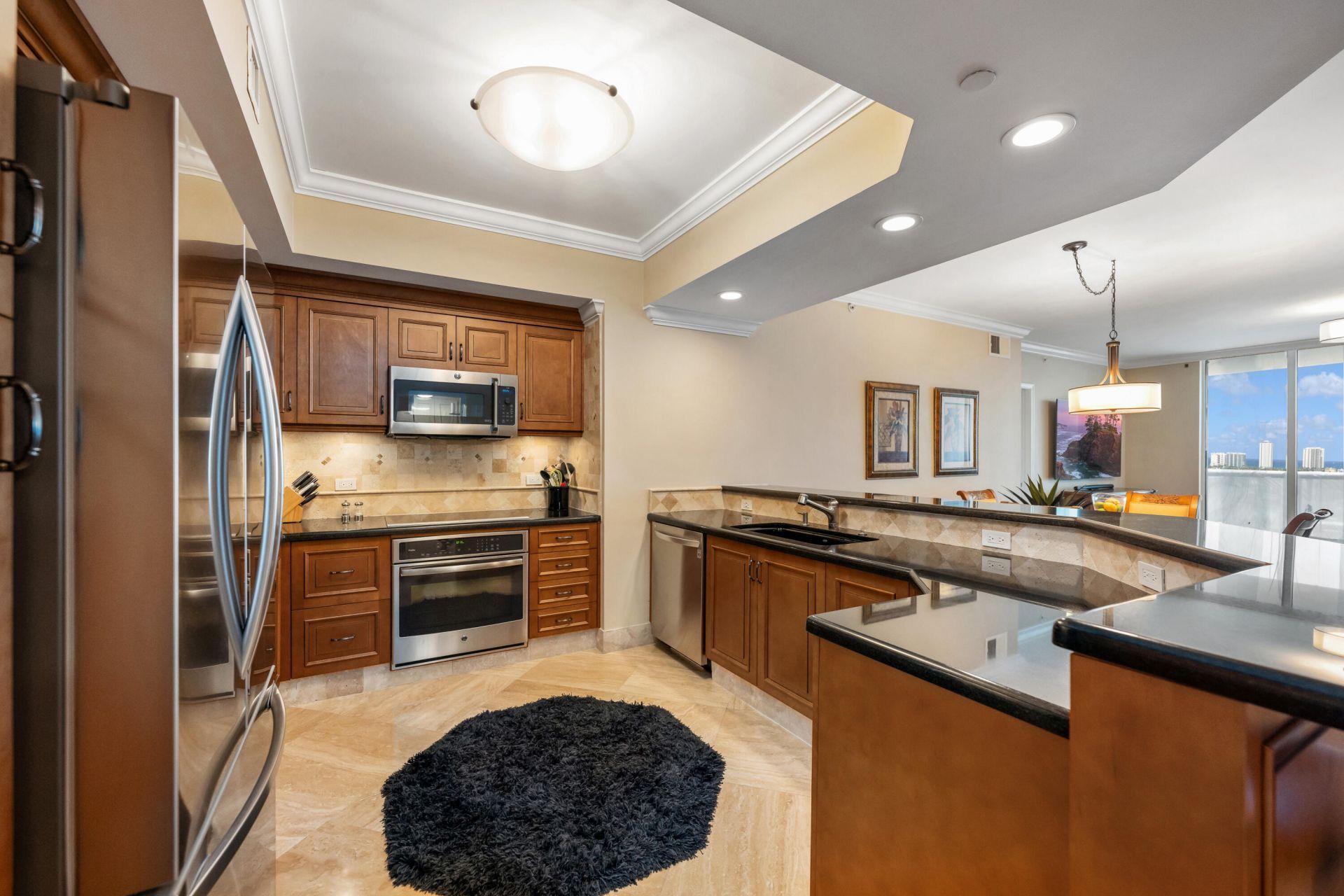 2640 Lake Shore Drive, Unit 1811, Riviera Beach, FL 33404 Photo