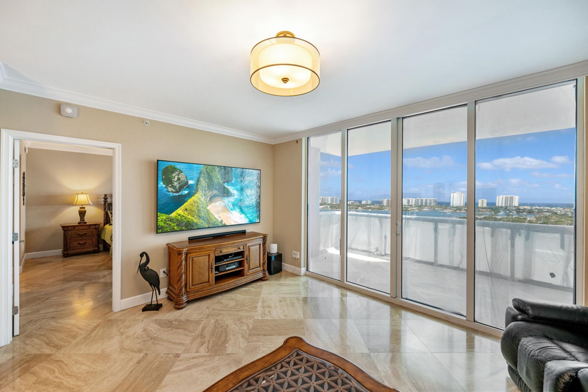2640 Lake Shore Drive, Unit 1811, Riviera Beach, FL 33404 Photo