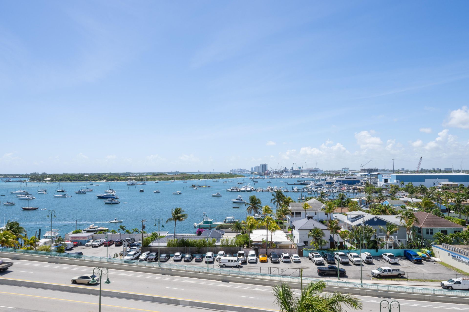 2640 Lake Shore Drive, Unit 1811, Riviera Beach, FL 33404 Photo