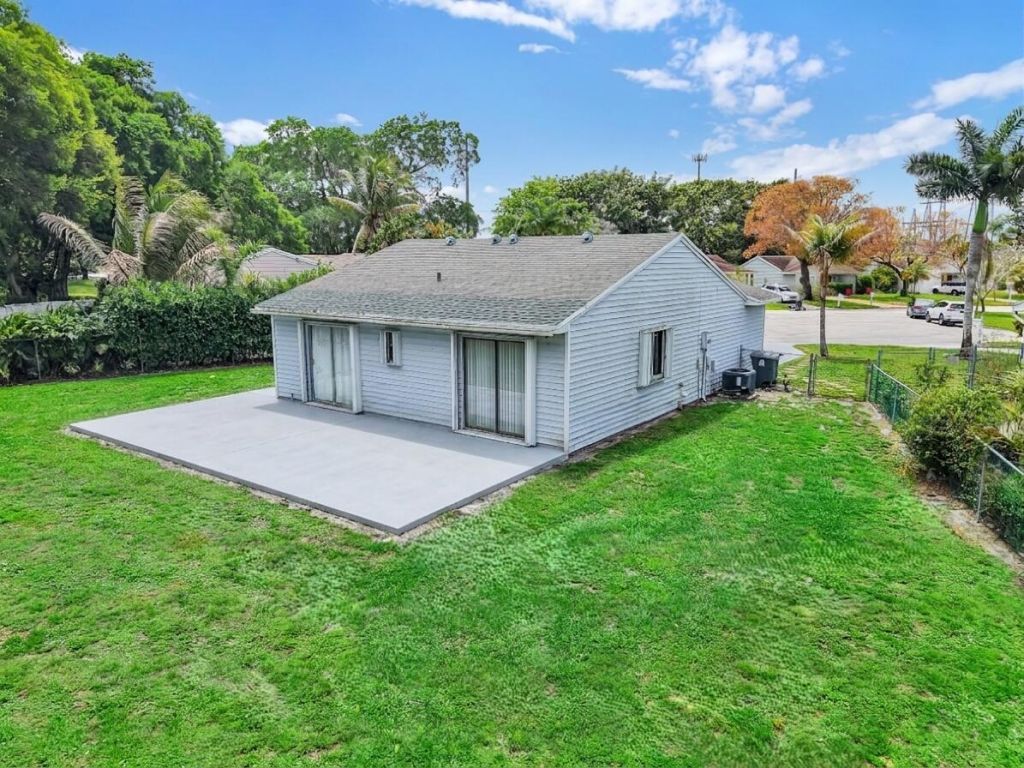 5048 Silver Maple Lane, Boynton Beach, FL 33472 Photo