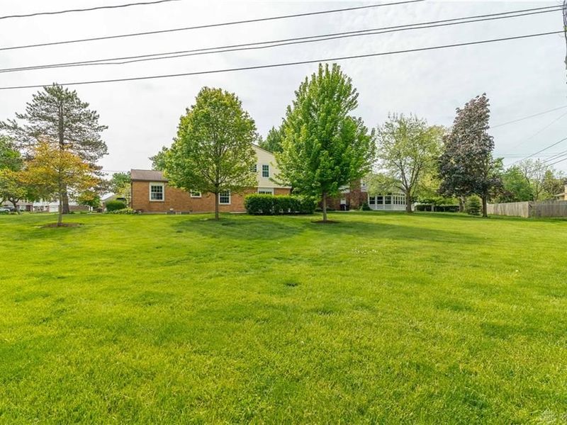 7013 Woodcroft Drive, Englewood, OH 45322 Photo 33